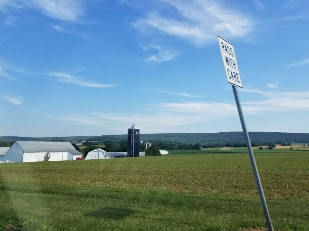 east earl township